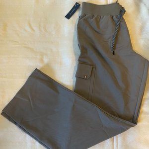 Jaanuu Women's 4-Pocket Relaxed Essential Pant Color: Gray Size: S Type: Regular